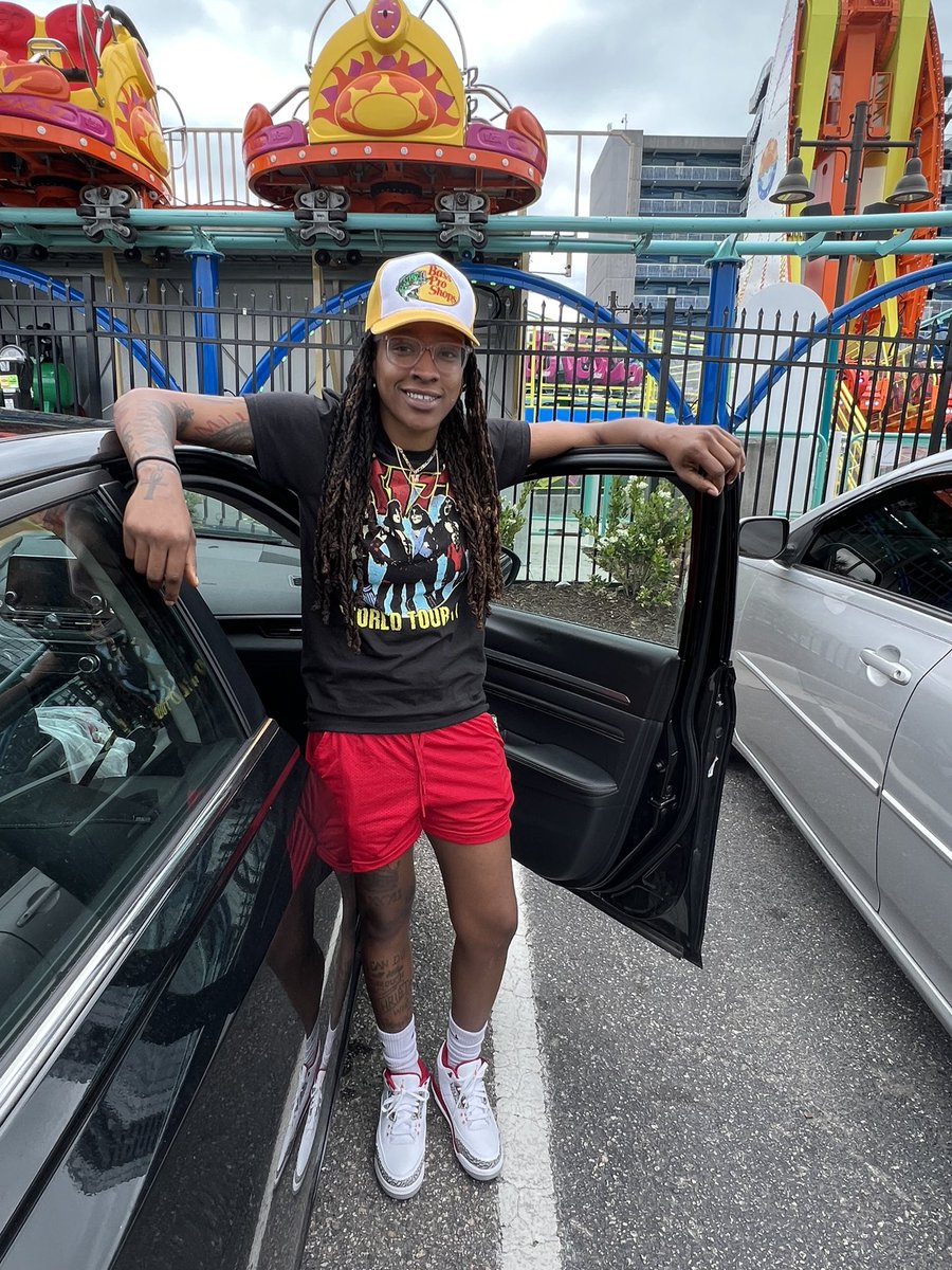 _shewantsomeMo's tweet photo. It's crazy now, I'm real big on privacy, I come from public housing ๐โค๏ธ #LLTQUEEN . https://t.co/xvePLWh8mG