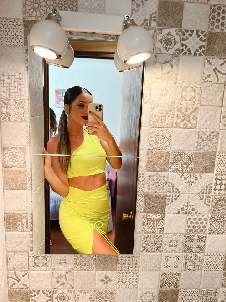 ElenaFontalba's tweet photo. 🍋 https://t.co/Lokh2J7GAf
