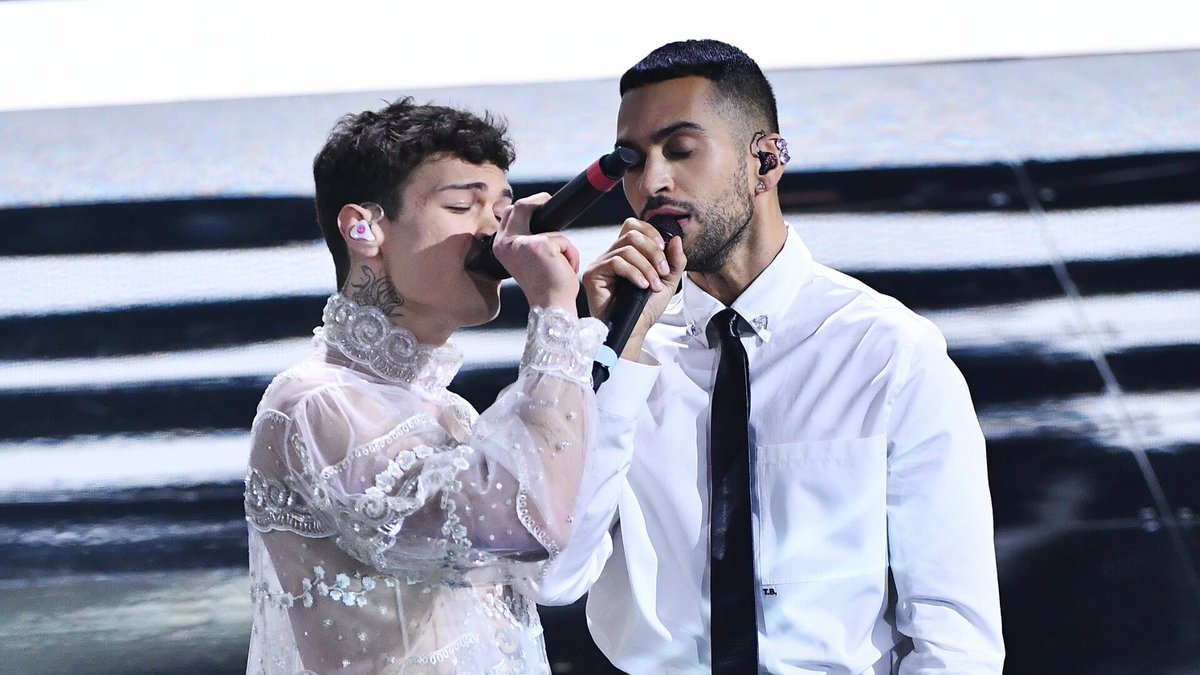 Formula_Music's tweet photo. ¡DIFÍCIL!
¿Con cuál de estos favoritos de #Eurovisión2022 te quedas?
🔃 Mahmood &amp; Blanco
❤️ Chanel https://t.co/KqIDFNZetG