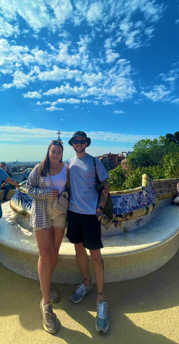 LindleyGeorgina's tweet photo. Had a fantastic few days in Barcelona for my birthday! 🇪🇸🏙🌞 https://t.co/UxcSWTNWQK