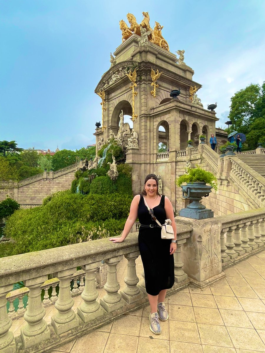 LindleyGeorgina's tweet photo. Had a fantastic few days in Barcelona for my birthday! 🇪🇸🏙🌞 https://t.co/UxcSWTNWQK
