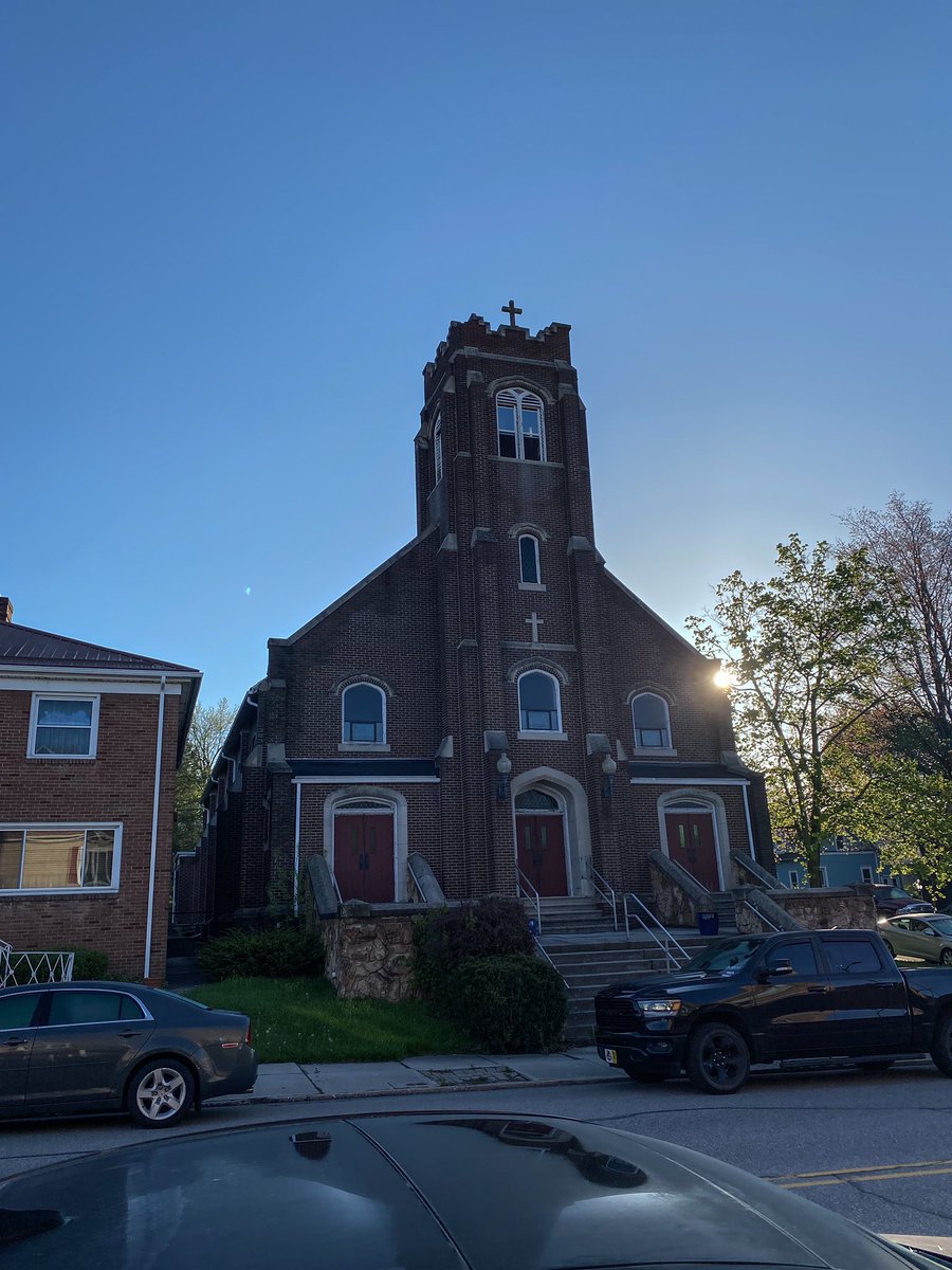 IronParanormal's tweet photo. We wanted to thank Blair Murphy and his daughter (best tour guide ever!) for such a great experience & above & beyond hospitality! It was a true honor to be the first group to spend the entire night inside the church!
#windber #windberpa #hauntedwindber #hauntedchurch https://t.co/ybkFMuq6Vo