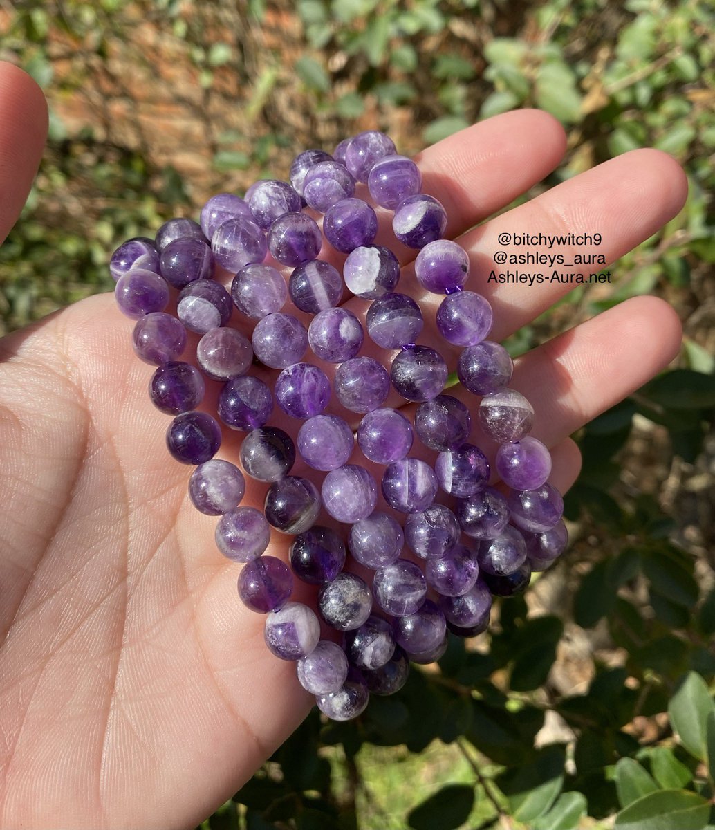 BitchyWitch9's tweet image. 💜 Chevron Amethyst Bracelets are only $10!! 💜

🥳 Link below to shop! 🥳