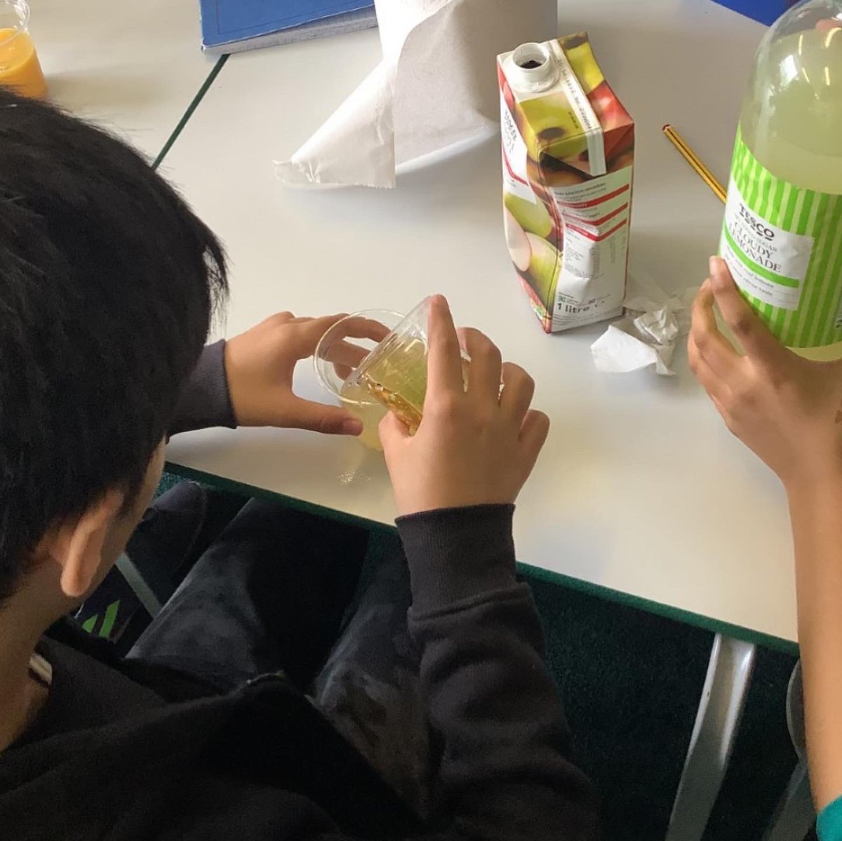 Springwood_Prm's tweet photo. Today we explored ratios by making and naming our own mocktails!
#springyear5and6 #springmathsandnumeracy https://t.co/PweqiCo2jl