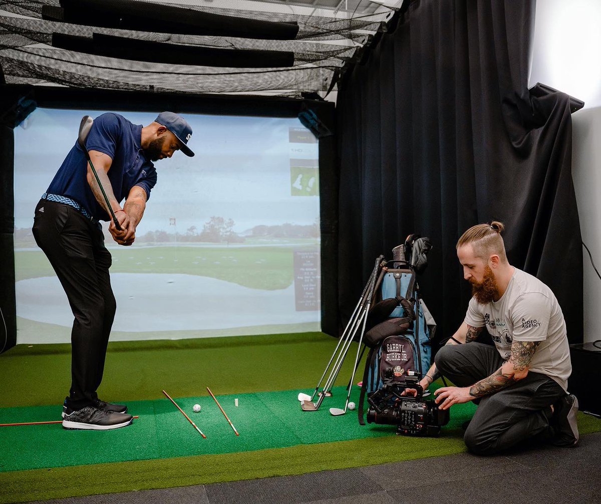 LAIvideo's tweet photo. Working on our #golf game at the @TheStJames with @blackopsgolf2 & @JonnyMacGolf
.
.
#golfgame #golflessons #golfsimulator #videogolf #videoproduction #vavideographer #nova #novagolf #dcgolf #videoagency #washingtondcvideographer #taylormade #marcomm #videocreator #trainingvideos https://t.co/2iAszb5XEK