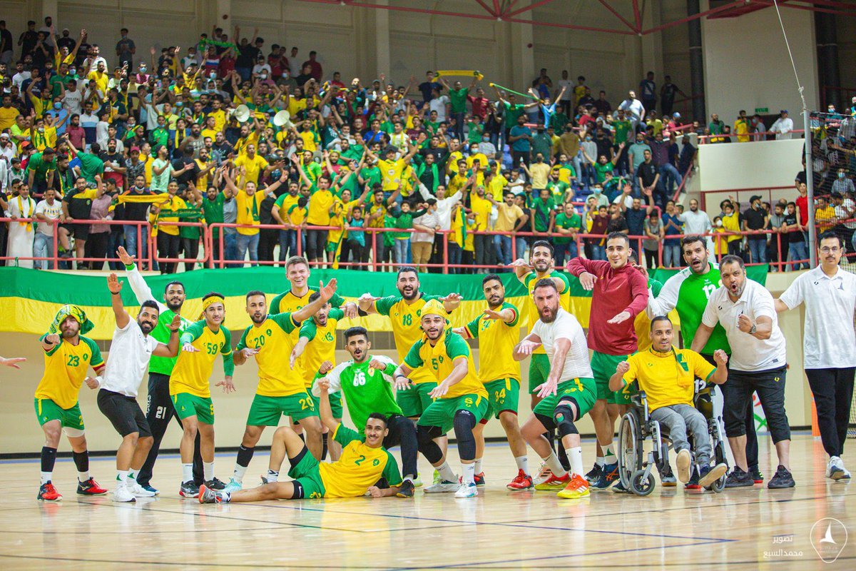 Aliam_1414's tweet photo. ربي لك الحمد والمنه الكاس رجع دولابه💚💛💚💛 https://t.co/KP2ylu1l8J