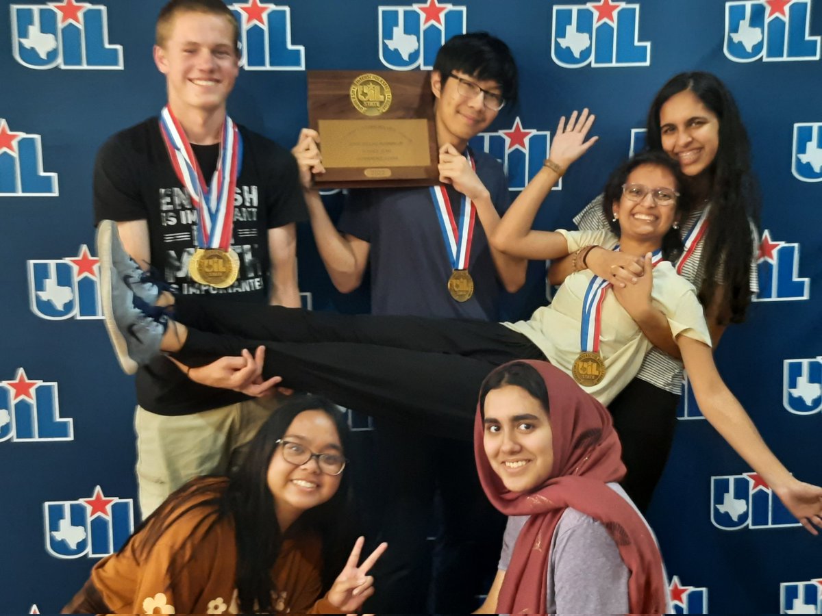 samarium256's tweet photo. ROHO UIL Science Team with their State Hardware...two Golds, 1 silver, Team Bronze.  Way to go Coach Wildman &amp; Team.  We are in awe of your excellence!! OFOT Raiders! @WFISDschools @RiderRaiders https://t.co/1bEPzrXEzp