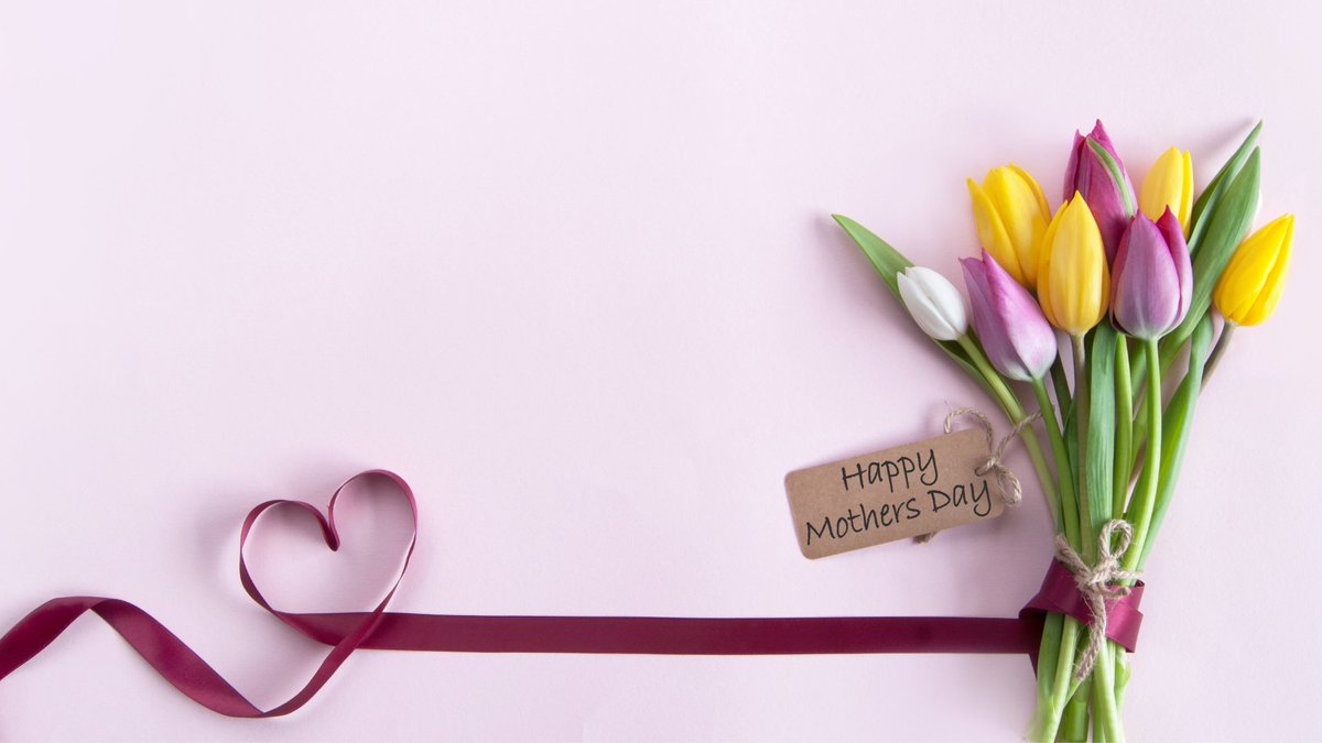 StevePronkos's tweet photo. Ok moms, let’s see your Mother’s Day Gifts. Drop a photo in the comments! 👇👇👇 https://t.co/RGVKxKukuO