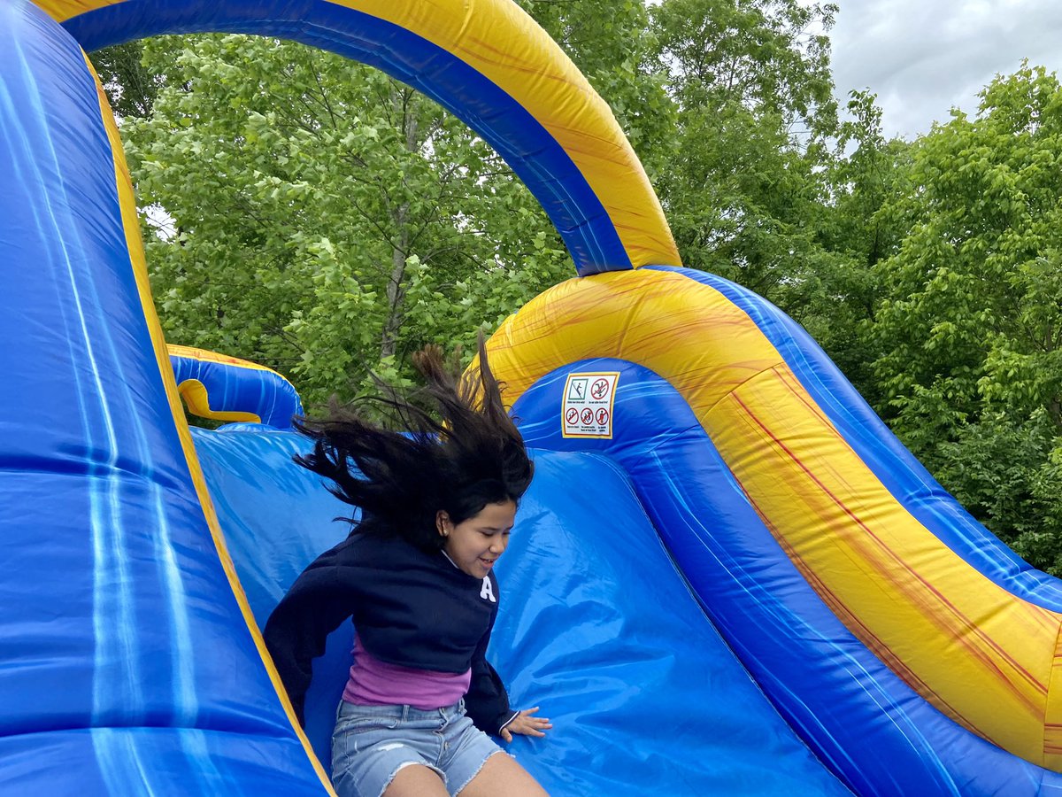 learnwithphelps's tweet photo. We’re really moving at our Field Day! @MNPS_kidshealth @WhitsittWildcat https://t.co/JmbGJHKTo9