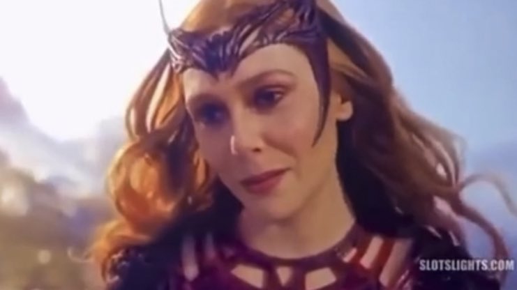 witchywandas's tweet photo. another iconic head tilt to add to the collection #ScarletWitch https://t.co/DuPM85HlKW