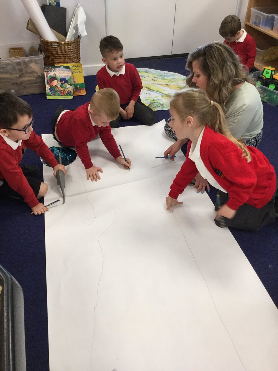 MD_Class1's tweet photo. Team Reception worked in small groups today designing a dinosaur park. They worked together to decide on what the dinosaur needed and where best to place the enclosures. Then they programmed the bee bots to the different areas of the park! @MD_MrsThompson #MDComputing #MDDT https://t.co/A3Hbi3hs88