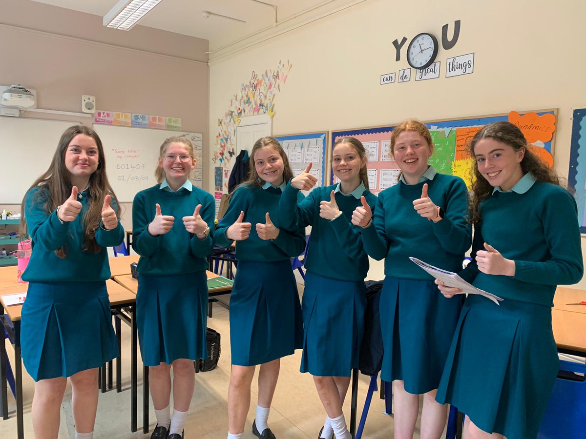 mtanville's tweet photo. Well done to our Junior Cycle Music Class who completed their practical exams today. Picture below are some of the smiling faces after the exam! 🎶🎹🎤🎻 @JctMusicEdu @MusicPdst @PPMTA https://t.co/nJi9htZwzp