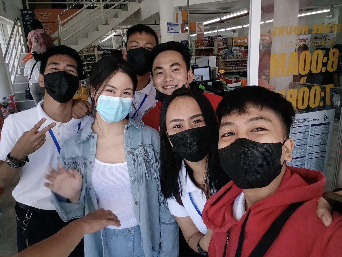 Miss #KissesDelavin, groupie with fanboys and fan girl :) Thank you 🤍

Pakaganda nmn <a href="/KissesDelavin/">Kisses Delavin</a> , hindi man lang nahaggard kakapila sa initan kanina.. 🥰🤍💚

#Kissables lubusin at namnamin ang ayuda ngayon dahil d natin alam when ulit ito hehehe sana happy kayo 🥰

©️