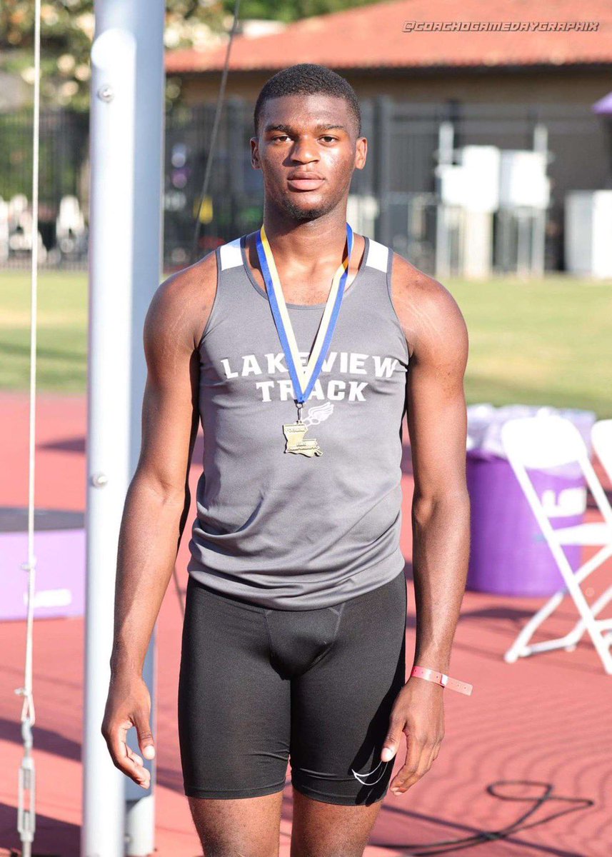 dpikes1's tweet photo. 2022 Louisiana 2a Triple jump state Champion!! #AGTG https://t.co/3NXUawfacA