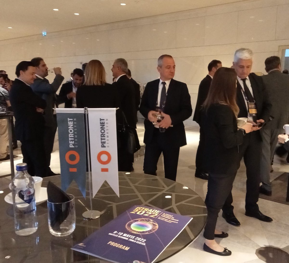 PetronetGroup's tweet photo. 6.Enerji Ticareti ve Tedariği Zirvesi’nde (ISTRADE 2022) yerimizi aldık. Yarın da devam edecek zirvede ülkemizin ve Dünyanın Enerji geleceği tartışılıyor. #petronetotomasyon #petronetenerji #petronetyapı #petronetmühendislik #petronetgroup #istrade #zorlucenter #Rafflesİstanbul https://t.co/nB2LErMmeT