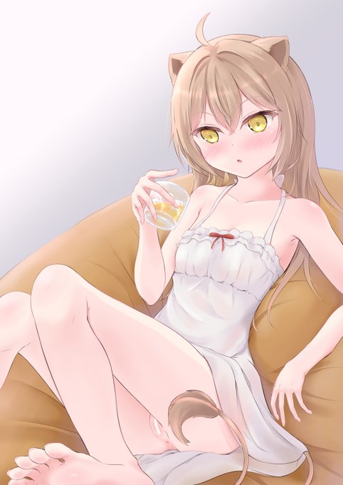 にゃす
ほんとは尻尾で隠すとこ隠して健全で上げるつもりだったけど、センシティブ判定でタグのらなかったので腹いせに尻尾ずらしてやった 