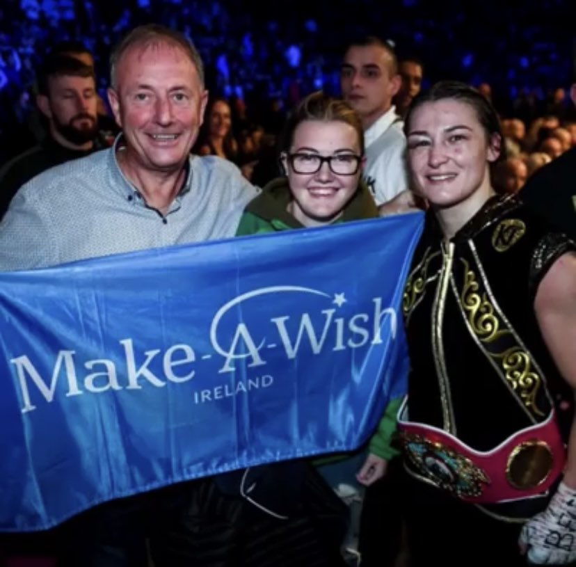 beallheart's tweet photo. This week’s All Heart shout out goes to the incredible talent that is @KatieTaylor 🤜🏼

A wonderful boxer and an excellent role model to aspiring female athletes all over the globe 🌎 

At a previous fight night she made a wish come true for a young 15 year old from Waterford⭐️ https://t.co/DGXVwOAsvk