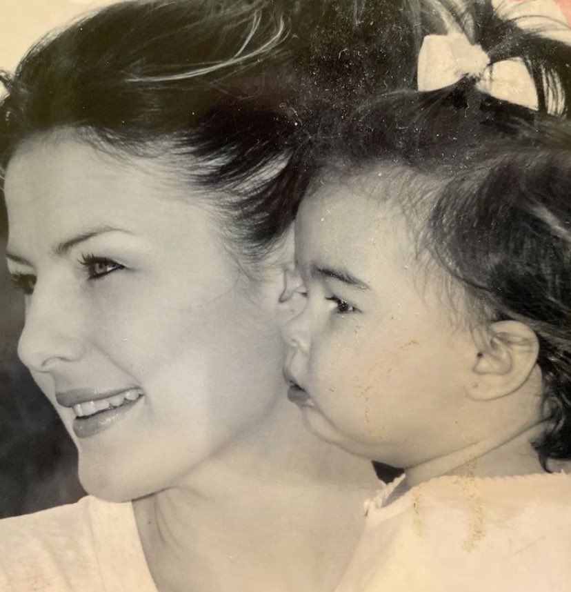 darlingraee's tweet photo. I’m not in America so it’s not Mother’s Day for me, but happy Mother’s Day to all the mothers out there, your amazing 🤍 @sherinicolee @whoisaddison https://t.co/AoUP00CwzO