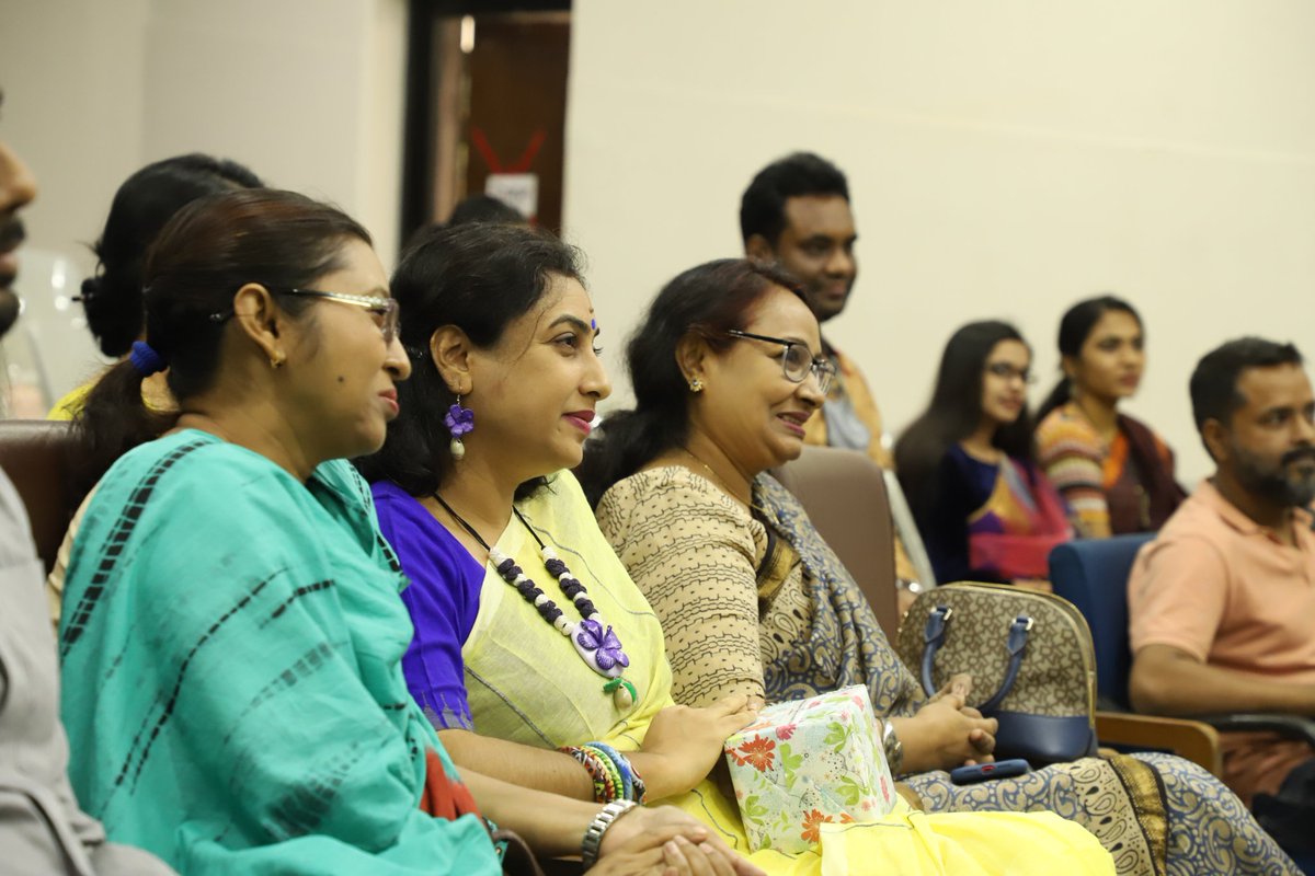 GRRIPP_SA's tweet photo. Disaster Management Studio, Institute of Disaster Management and Vulnerability Studies, University of Dhaka, in collaboration with GRRIPP South Asia, has successfully organised special film screening of Shunte Ki Pao! (Are You Listening!) today on 9th May, 2022. 

#GRRIPP_SA https://t.co/JjP5CE8o8Q
