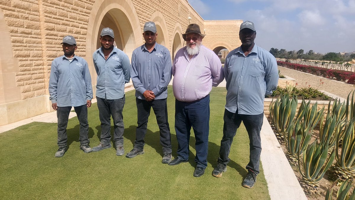 baghdady_rashed's tweet photo. Technical Manager Hort
@RodCarkett  visit today El Alamein war memorial cemetery and  take advantage of his long experience @CWGC @AAPAComms @georgeelia5 @MamdouhWahed3 https://t.co/kMy8mtEJ1c