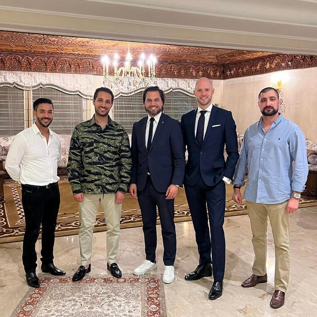 GLBouchez's tweet photo. 🇲🇦 Mission au #Maroc afin d’échanger avec des marocains en lien avec la Belgique, de visiter des infrastructures et de rencontrer des entreprises et investisseurs dont Ali El Hajji, connu aussi pour avoir épousé la nièce du Roi. Nos Pays ont des relations d’amitié à entretenir. https://t.co/7UCjLREKEK