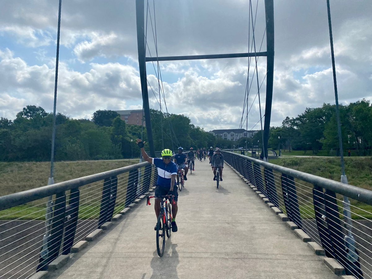 RodneyEllis's tweet photo. We visited the statues of Mickey Leland and Dr. King in Herman Park, viewed the Sacred Struggles/Vibrant Justice Mural in 3rd Ward, and rode the new bridge over Brays Bayou! #RideOne https://t.co/s0jy0qtyUM
