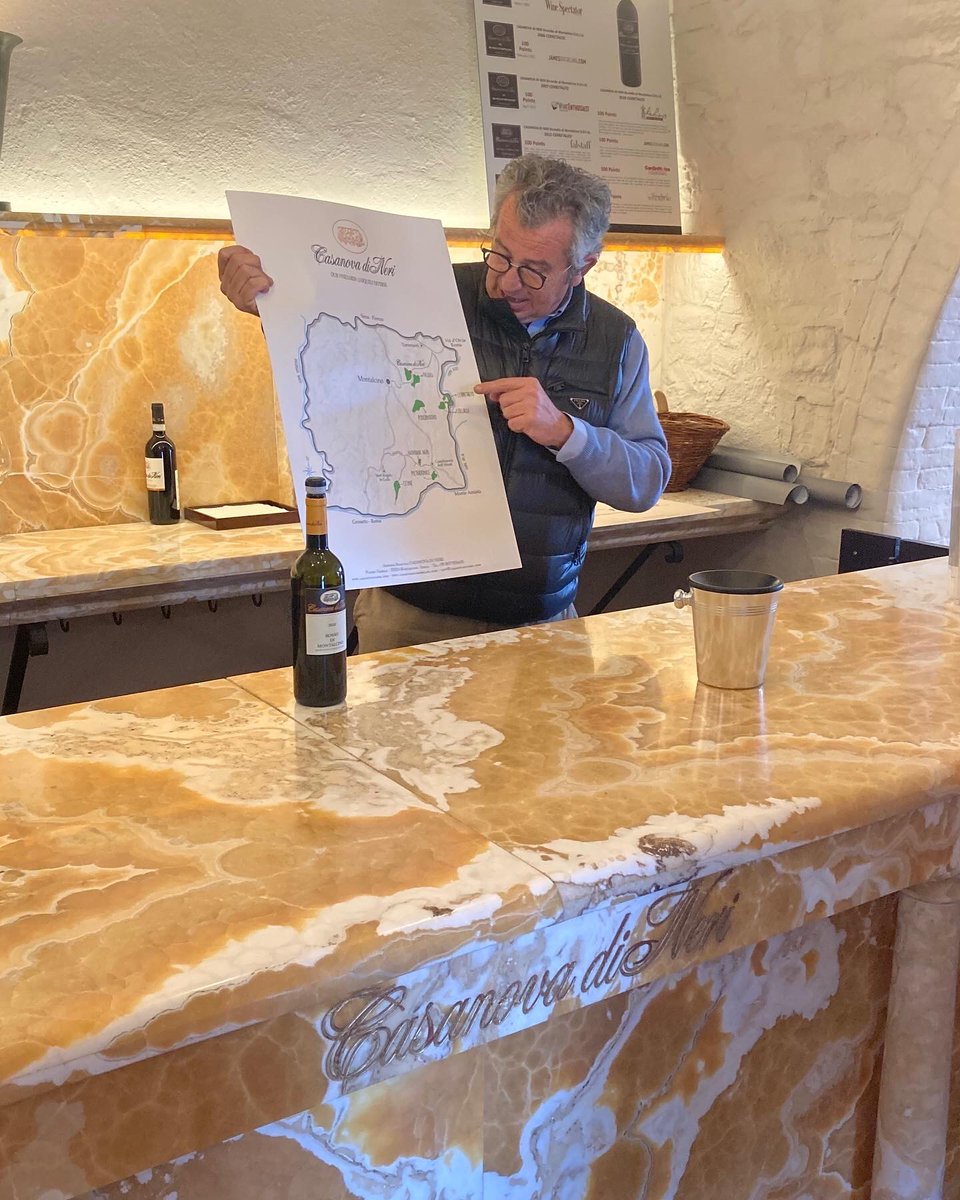 JohnMFodera's tweet photo. This is Giacomo Neri talking about his vineyards during the Rustic Tuscany Tour in March. We will visit him again in October. Join us! Tomorrow, I'll whet your appetite with a #CellarNote Email me: Tuscanvines@yahoo.com for Tour Info. #RusticTuscanyTour https://t.co/6LNEC2DvpC