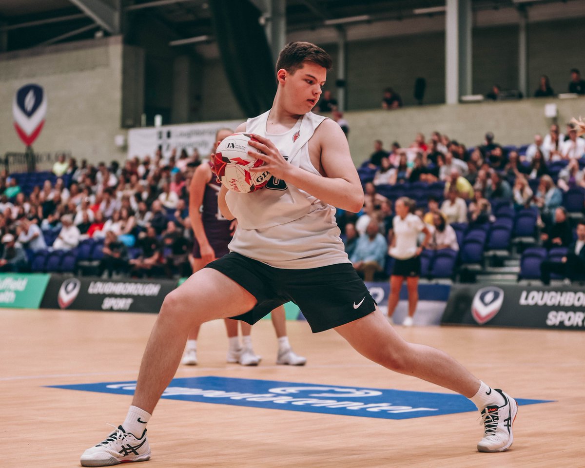 EnglandMMNA's tweet photo. 12 players
15-22 years old
7 men’s &amp; mixed clubs represented
1 dream, to play for England 
1st England Training Camp
1st England cap for every player
What a weekend for these young Trailblazers, and it's only the beginning!
📸: @tara_stclair
Head to our Facebook for more images! https://t.co/YNkQv2DUxS
