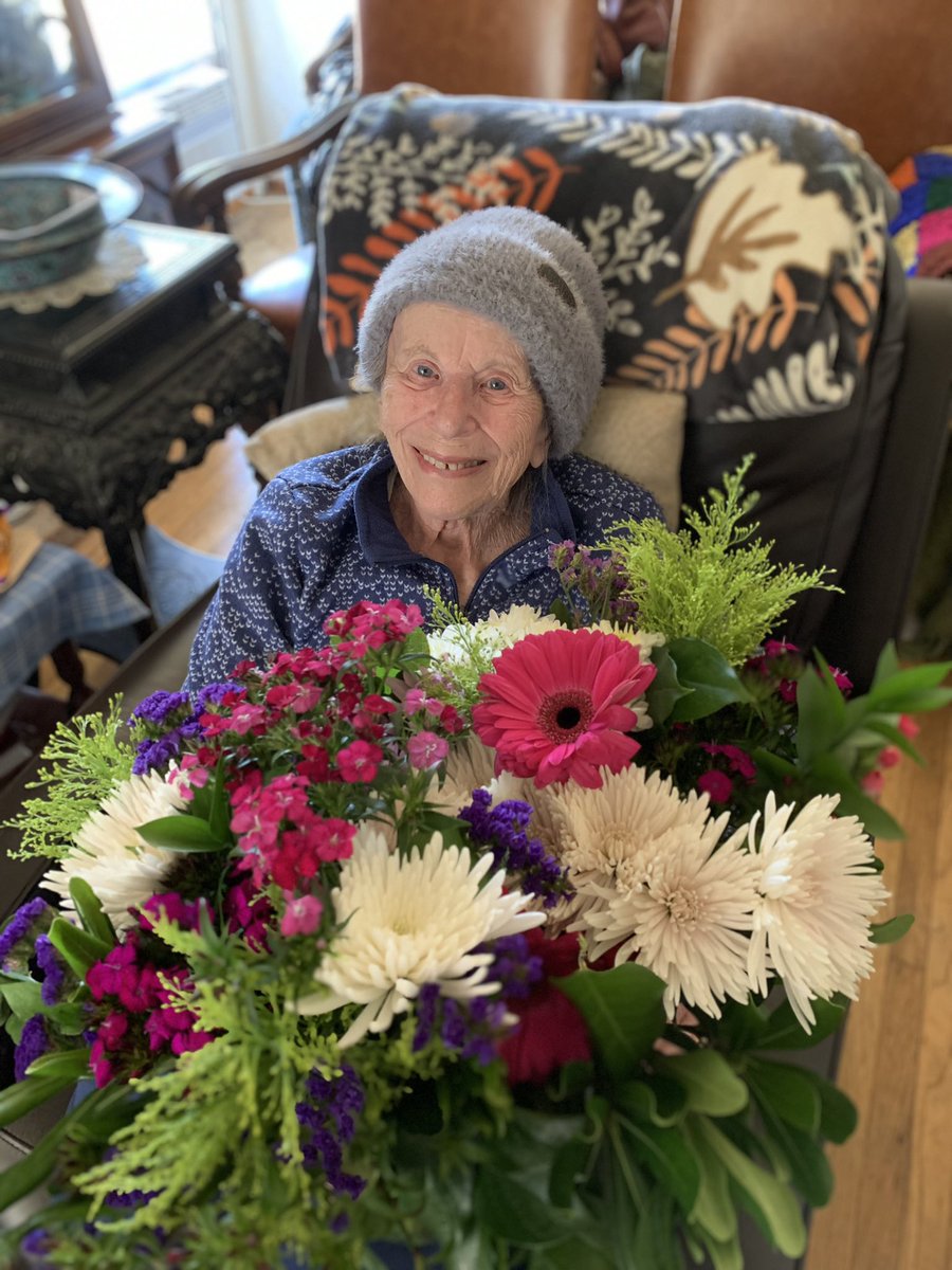 valleyfloor's tweet photo. Celebrating mom this past weekend… 13 hours on Hwy 5…that sounds like a title to me… https://t.co/GAD4goxUBf