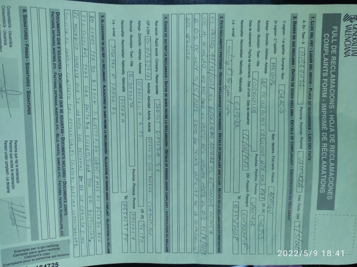 CentroLatyr's tweet photo. @cepsa_es @cepsa #porque #cepsa así me pegó con cinta el expendedor para que pudiera continuar la marcha después de que el lavado me arrancara el retrovisor, 6 meses después el gerente no se quiere hacer responsable. @ayto_riba_roja #cepsateengaña #cepsateroba #gasolineras https://t.co/tix5ZDwRqp