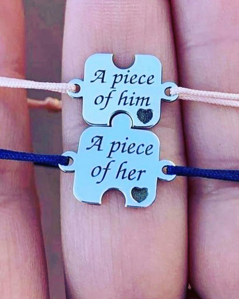 AriesCrafts's tweet photo. Love is all we need ❤️
#brataricuplu #puzzle #bratariargint #bratarigravate #personalizare #bijuteriicuplu #argint925 #handmadejewelry #silver #brataricadou #setbijuterii #smallbusiness #cadouri #giftshop #bratarigravate https://t.co/BEdf9yZ17m https://t.co/qMXhSUePq0