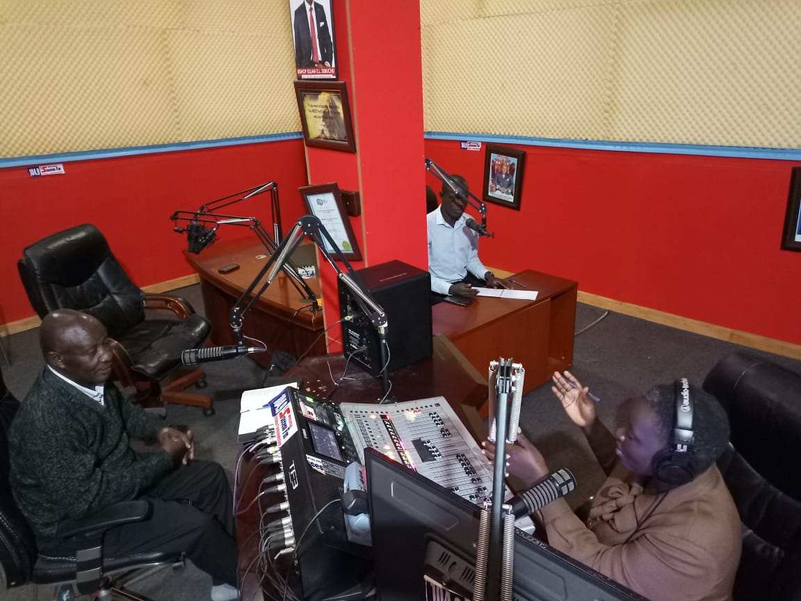 A student's success entails input from their teachers, parents, the community they live in, and even education NGOS. Join us right now on 104.9 Success FM as we discuss what each of those roles looks like. #RadioTalkShow #HappeningNow #EducationEquity