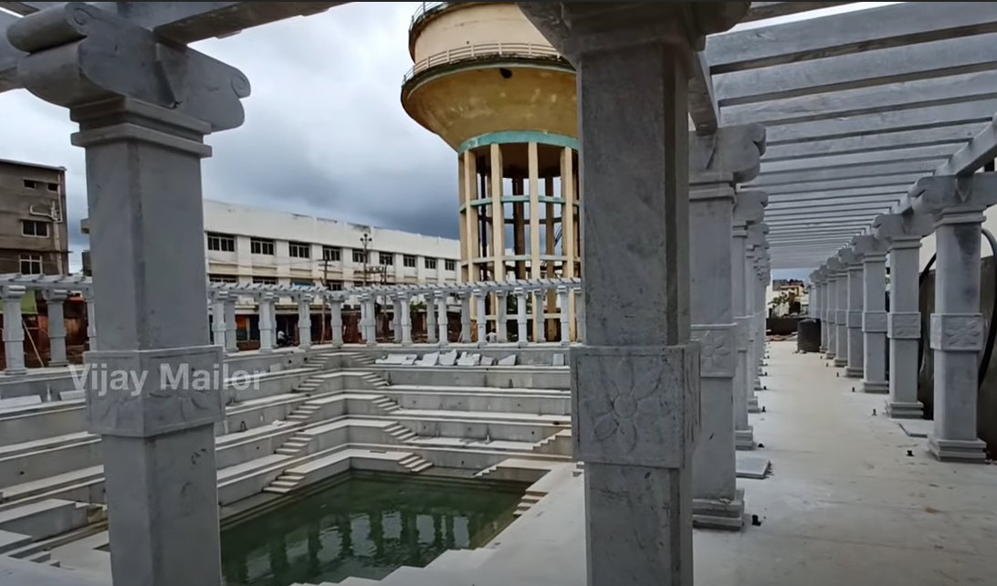 IndexKarnataka's tweet photo. Honda circle kalyani redeveloped under #Davanagere smart city https://t.co/HIFkmsS8jl
