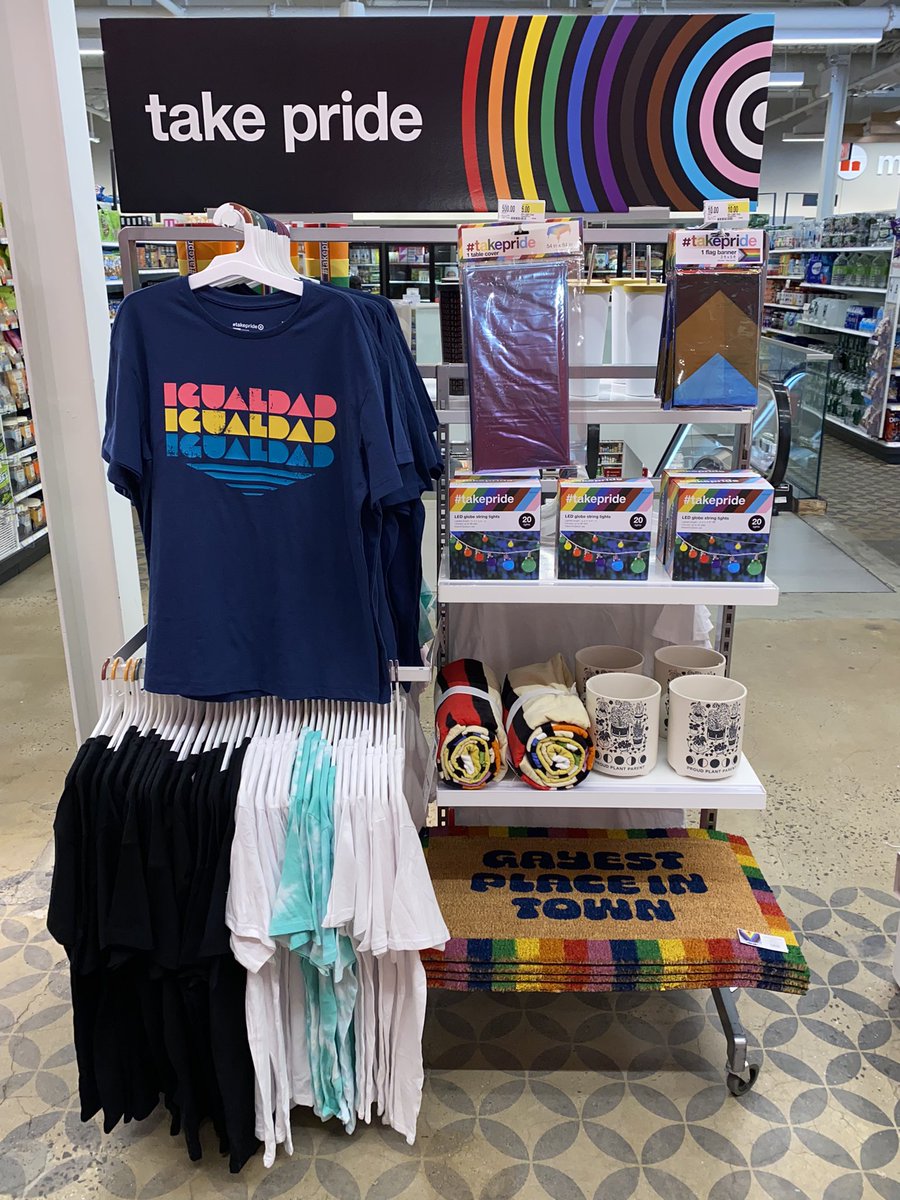 🌈Celebrating Pride with Target!!
#PrideMonth #Smallformat #LGBTQIA  <a href="/JasonNapoleon4/">Napoleon</a>