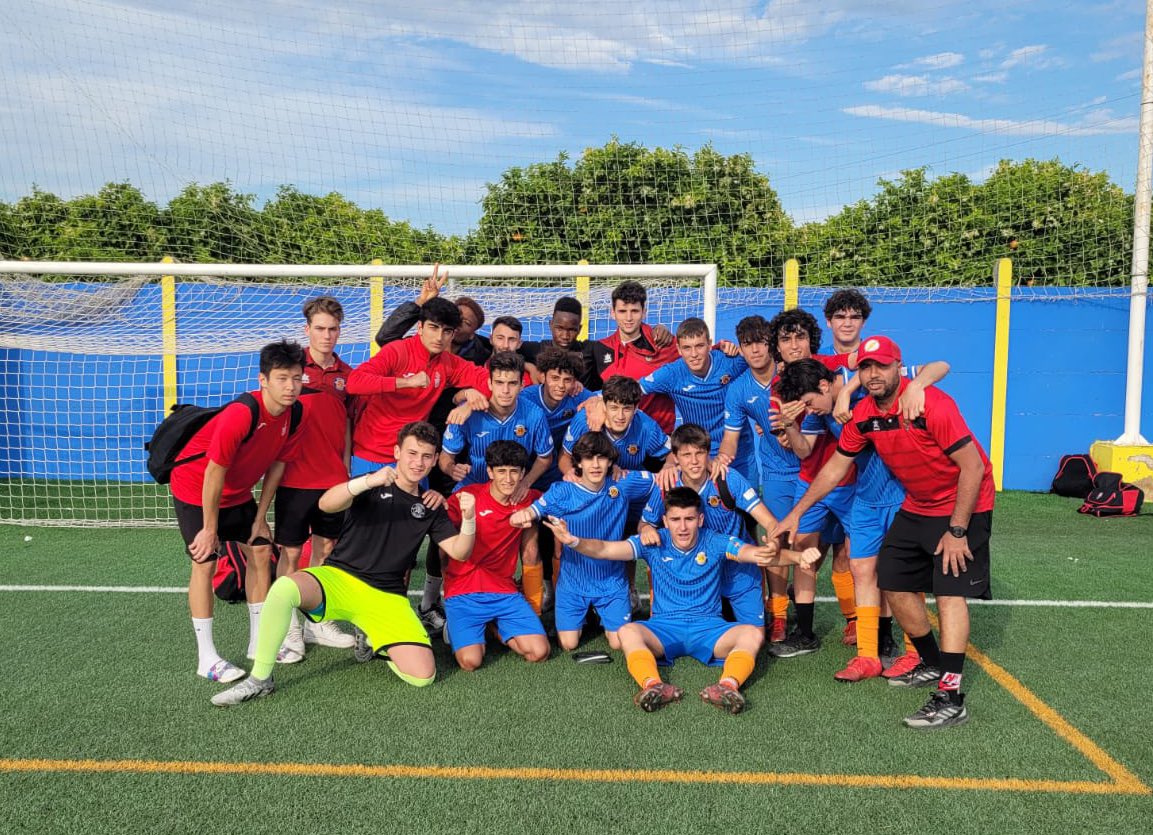 alborayaud's tweet photo. 💣💣💣
#TorrefielACE 1-6 #SantaBárbaraCF
🔥#1ªRegionalJuvenil 🌟
⚔️ 1 pasito más hacia el objetivo… VAMOOOOOS!!! 🚀❤️
🔴⚫⚽️
#somAUD #somdAlboraya
#EscueladeFútbol #Cantera
@ayto_alboraya @futboljuvenil_ https://t.co/PymA66i9Ob