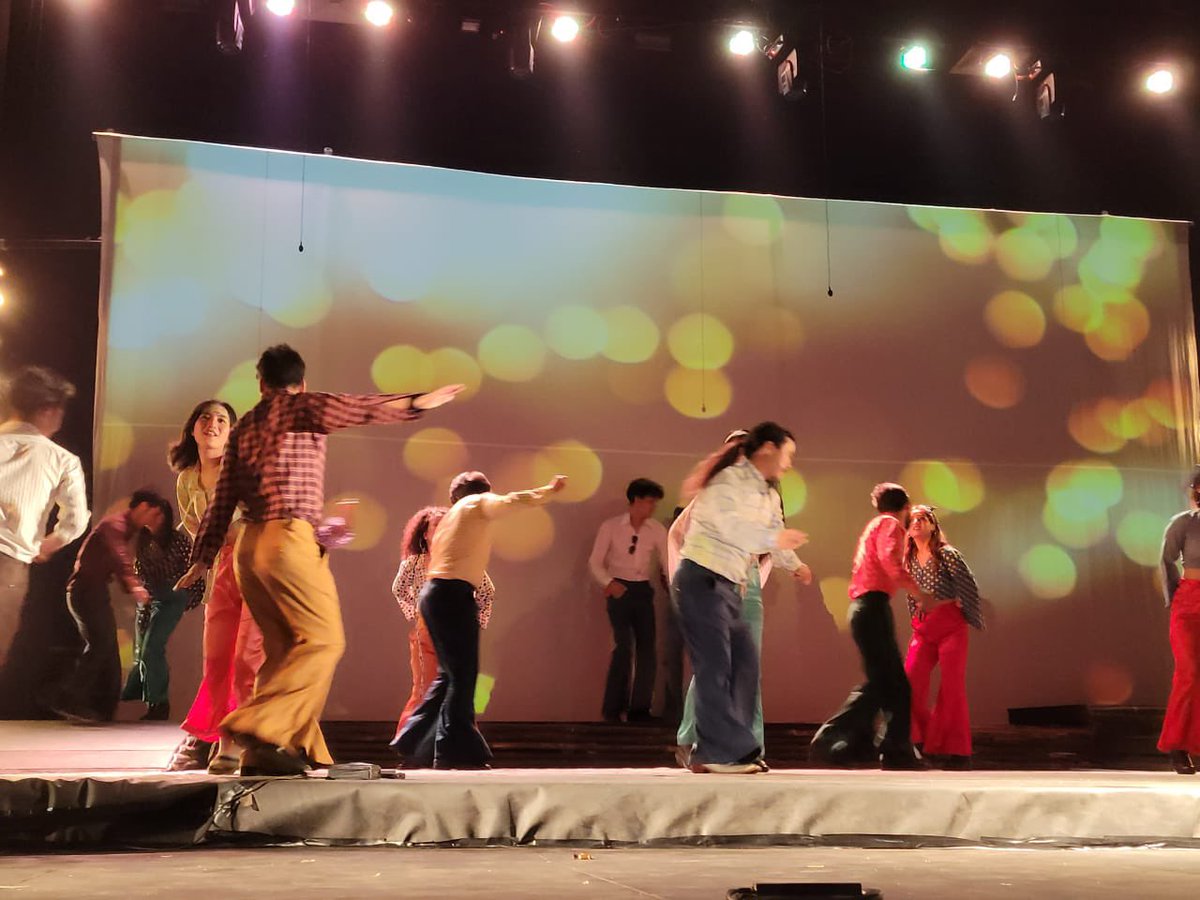 AjaySaring's tweet photo. Theatre/Drama is indeed an effective educational tool for children.

When I asked my 9 years old daughter about what she had learned from watching ‘Arunachal-Ek Safarnama’ at Namsai.

Her reply was swift and straight, “that we must able to speak our own mother tongue”. https://t.co/o43vpGe2KL