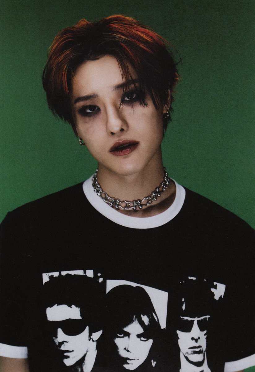 fuIIsuh's tweet photo. idek what's going on on the tl ive just been staring at these like he is everything https://t.co/P2Ks1Zp3x8