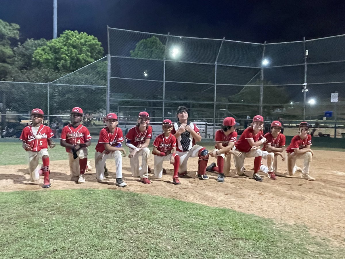 LagwayJamal's tweet image. My mom is one of a kind always putting me and my brother first. I told he that I was going to give her my championship ring when we win it for Mother’s Day if it had pink on it lol. Well we won but the ring had not pink on it so maybe next year. Love you mom!!