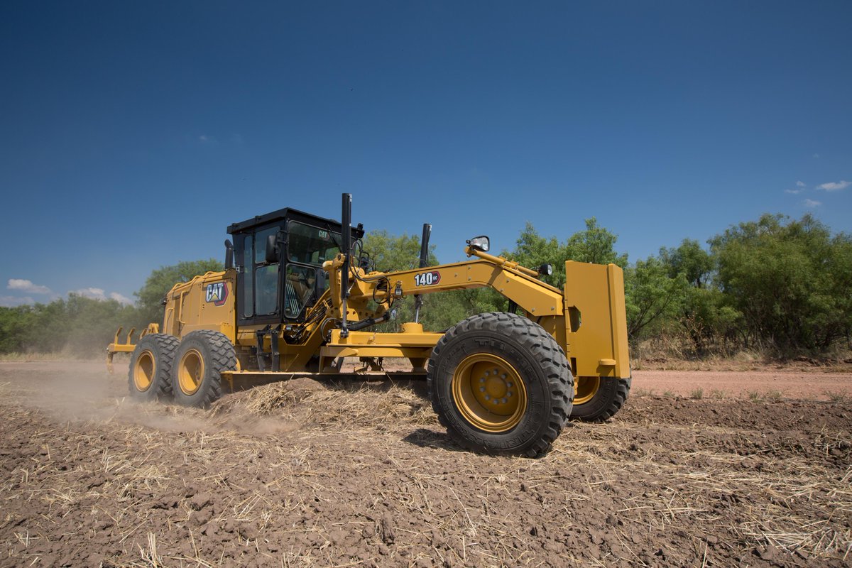 Mustang_Cat_'s tweet photo. The 140 GC motor grader unites comfortability and productivity to get optimal performance on the jobsite.
Shop Now: https://t.co/ziII2HaNfq
#MustangCat #MotorGrader #Caterpillar #HeavyEquipment #Operator #JobSite #DirtCrew #Monday https://t.co/Hi0P48C9XF