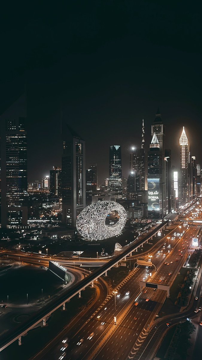 Beautiful city view at all times!