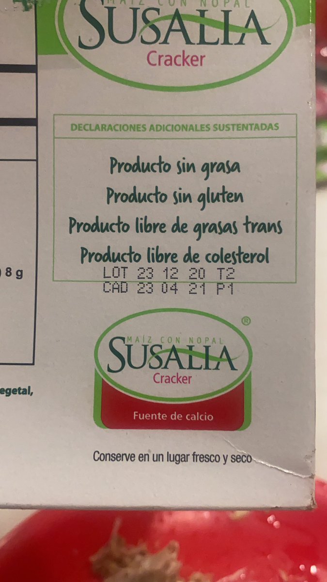 joserseg's tweet photo. Que pedo con las galletas que vendes @Tiendas_OXXO  @OXXO_Escucha  1 año de caducidad 🤮🤢 https://t.co/RH6A4S0a1B