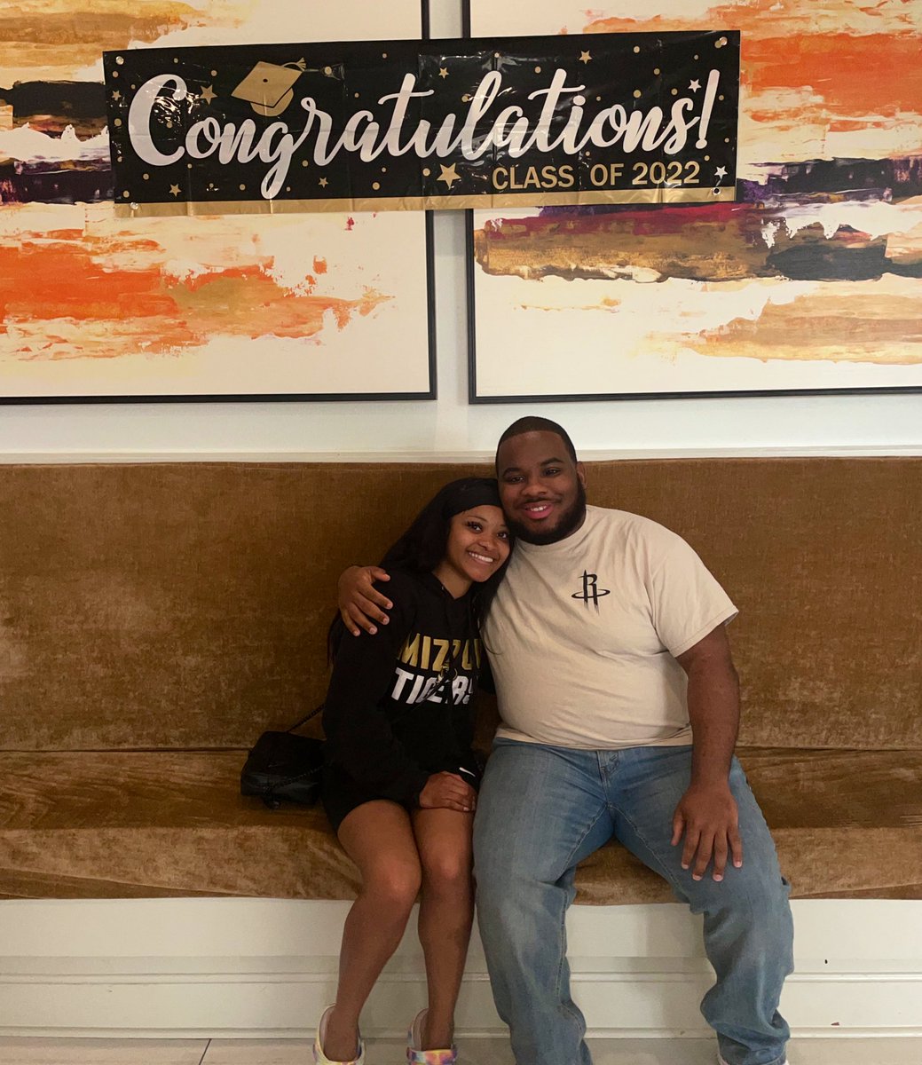 Yesterday we sent off our graduating seniors 🥲🥲. All of them will either be going to graduate school or have full time offers. Congrats to all 😊