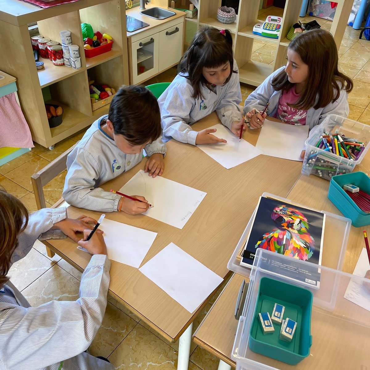 FEDACSalt's tweet photo. Inauguració de les noves propostes de pati. Escoltem els alumnes i ens adaptem a les seves necessitats. #AIPD #ProjectePati @escolesfedac https://t.co/klk3GpxmmT