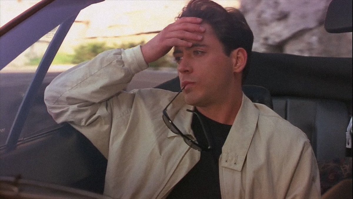 rdjsfilms's tweet photo. young robert downey jr is so beautiful https://t.co/DiXlv7SuB3