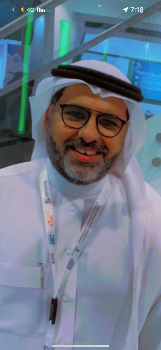 fayez_malki's tweet photo. حي هالراس يادكتور
 @dralseaf 
يازين قبالك عراب جامعة المستقبل بالقصيم والبصمات التي لا تنسى واليوم نراك في جامعة شقراء شعلة من الحماس والتطوير أعانك الله ووفقك في ما تقوم به ومثلك ينطبق عليه هالشطر :
يسوق عمره للمشاريف سوقي https://t.co/oOPvmtpXTF