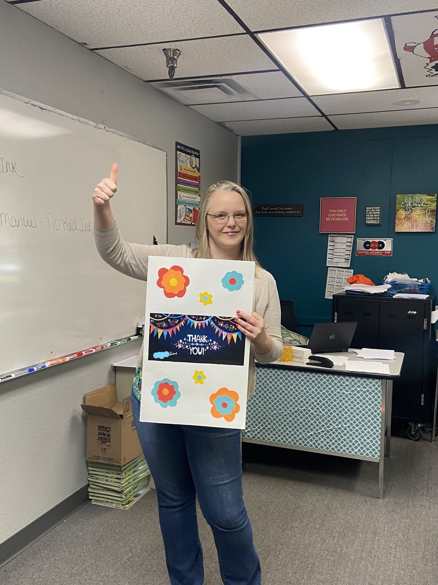 dsahsokc's tweet photo. Teachers Appreciation week last Friday's activity was sending huge thank you cards to teachers. Juniors and Seniors surprised our teachers. Thank you all teachers. #disciplined #organized #vigorous #education https://t.co/90xiEQGpMR