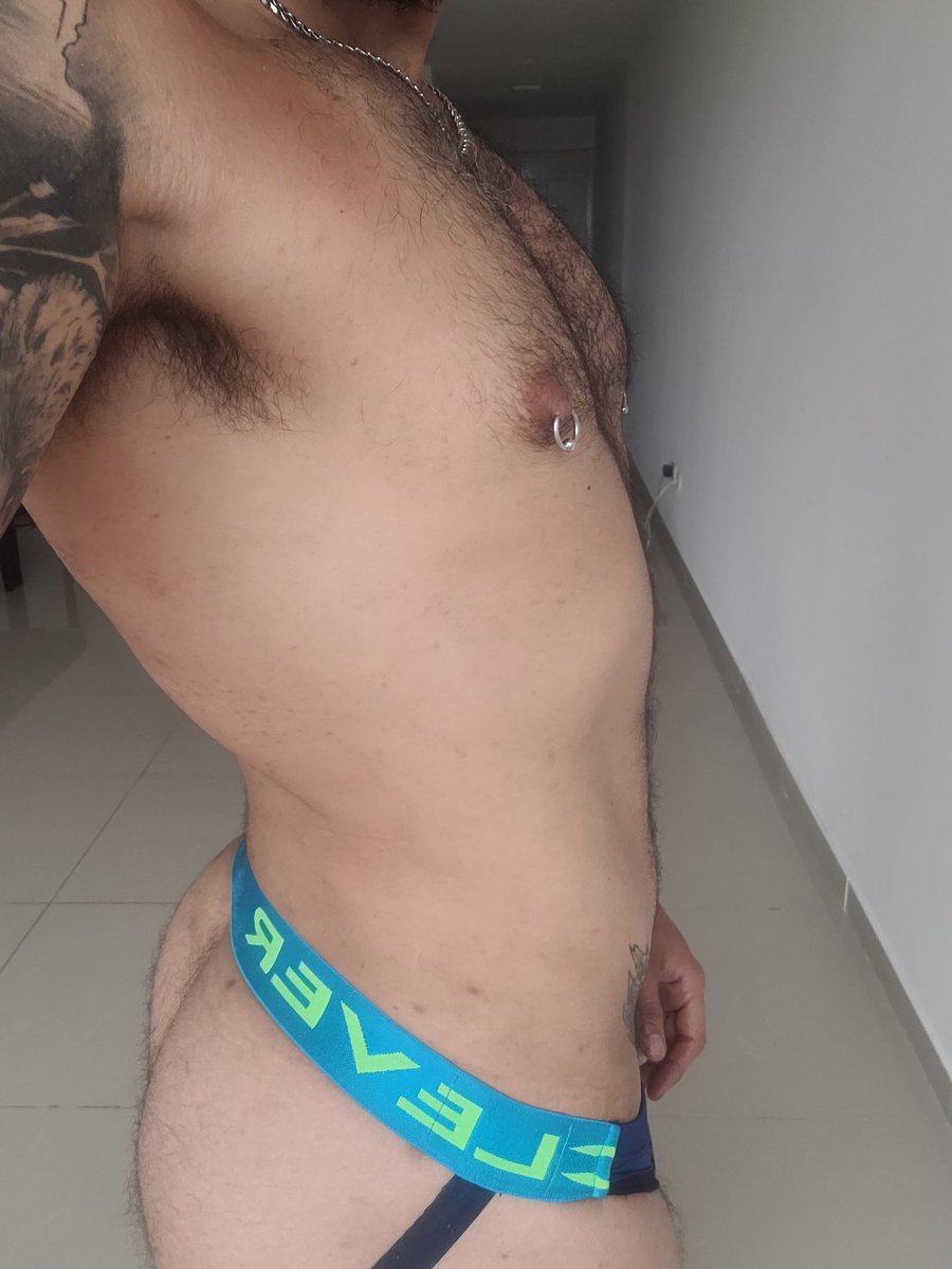 Kent24Alex's tweet photo. Buenos días mis papis ☀️
Good morning daddies 😜 https://t.co/pvL9lrF6T8