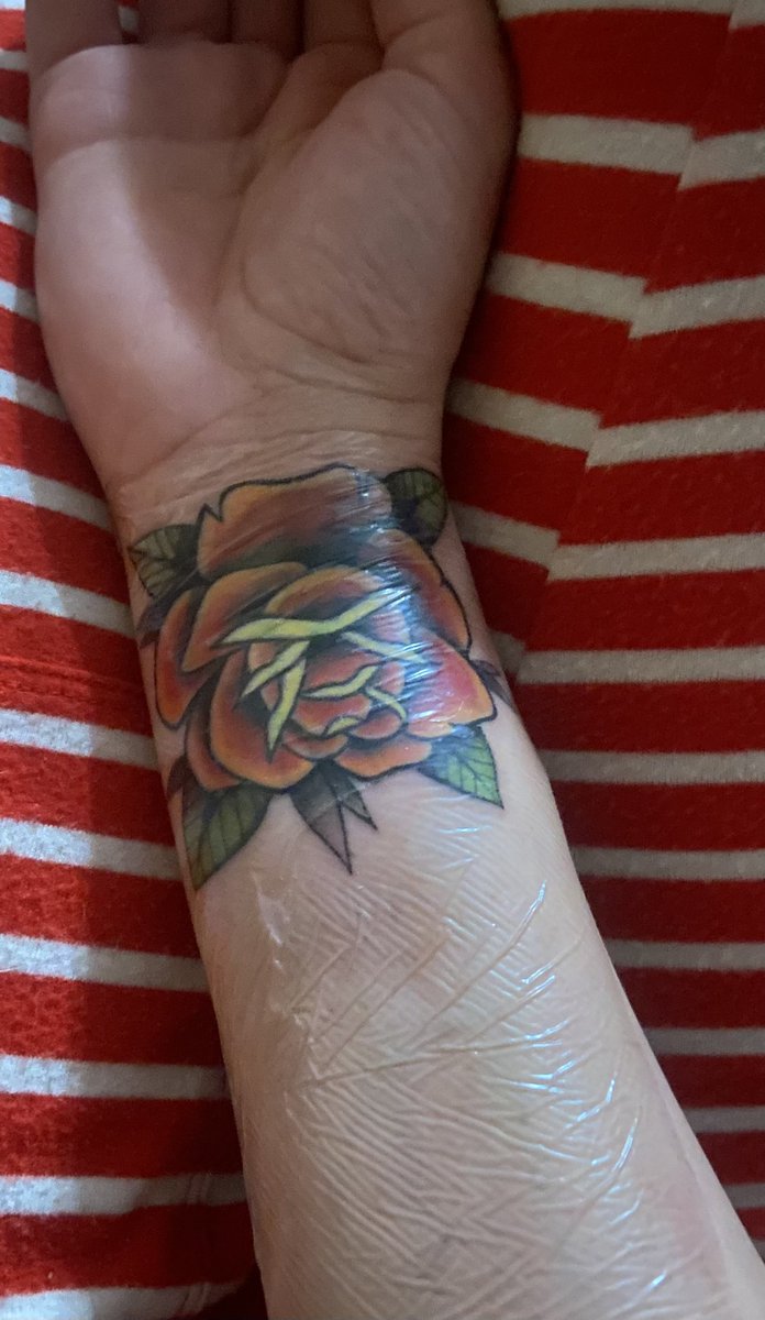 natalie_bader's tweet photo. Newest edition. #tattoo #rose https://t.co/zJGxLOaidp