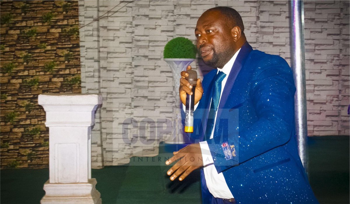 PUzoyare's tweet photo. Lift up your heads oh ye gates, be lifted up ye everlasting doors and let the KING OF GLORY come in, the LORD STRONG AND MIGHTY IN BATTLE.
#ProphetAustineUI
#prophetaustineuzoyare #theseer #prophetaustineui #copram #mercyland https://t.co/Ll3dZPPtVW