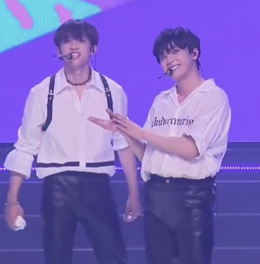 hourly sunhak tweet media